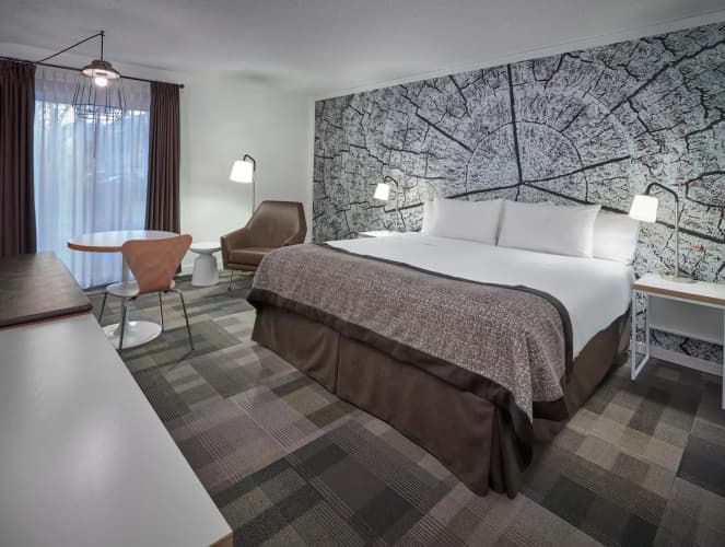 Coast Canmore Hotel & Conference Centre photo 4