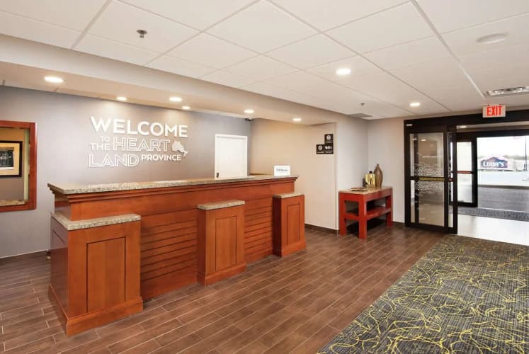 Hampton Inn & Suites by Hilton Barrie photo 3