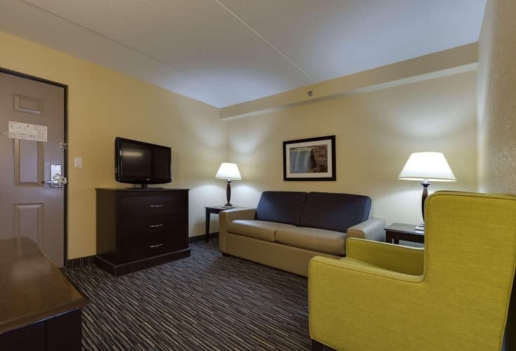 Country Inn & Suites by Radisson, Niagara Falls, ON, photo 3