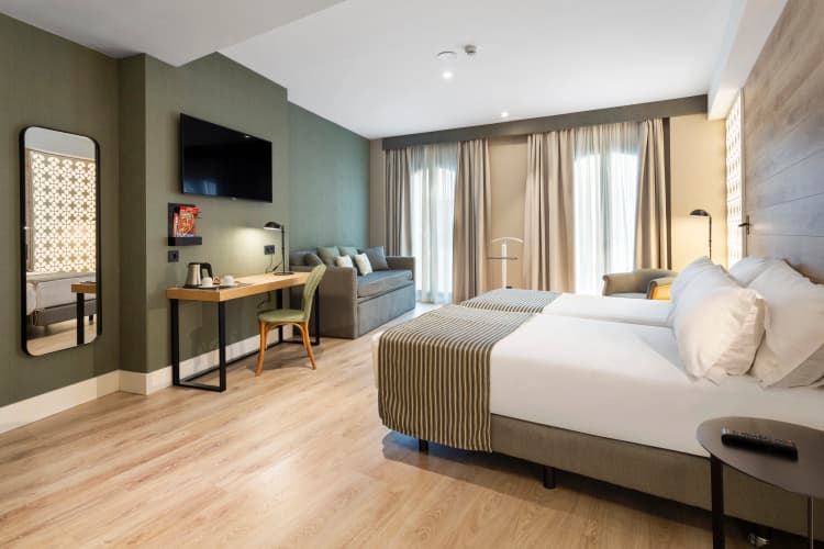 Hotel Catalonia Santa Justa photo 4