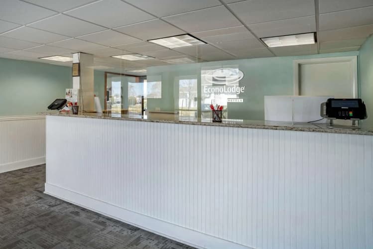 Econo Lodge Inn & Suites Resort - Rehoboth Beach photo 3
