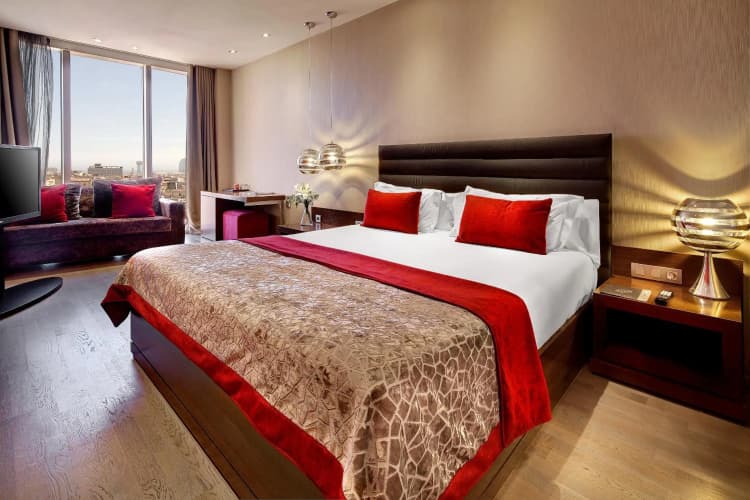 Olivia Plaza Hotel photo 3