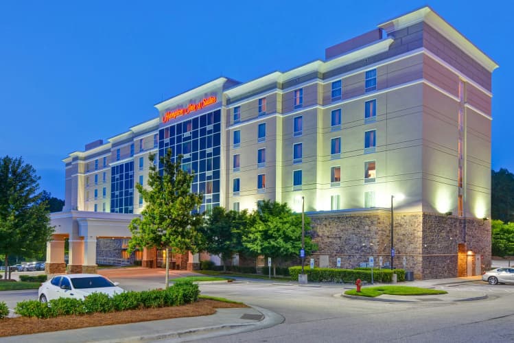 Hampton Inn & Suites Raleigh/Crabtree Valley photo 2