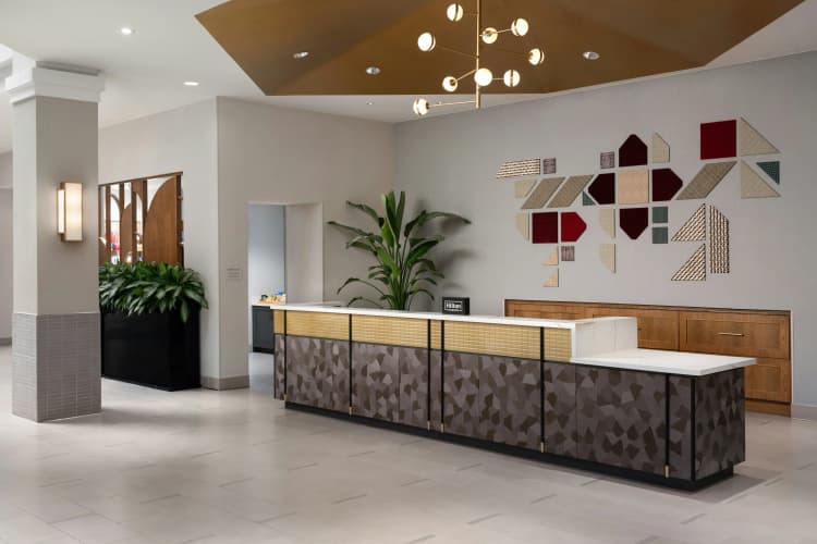 Embassy Suites by Hilton Lincoln photo 3