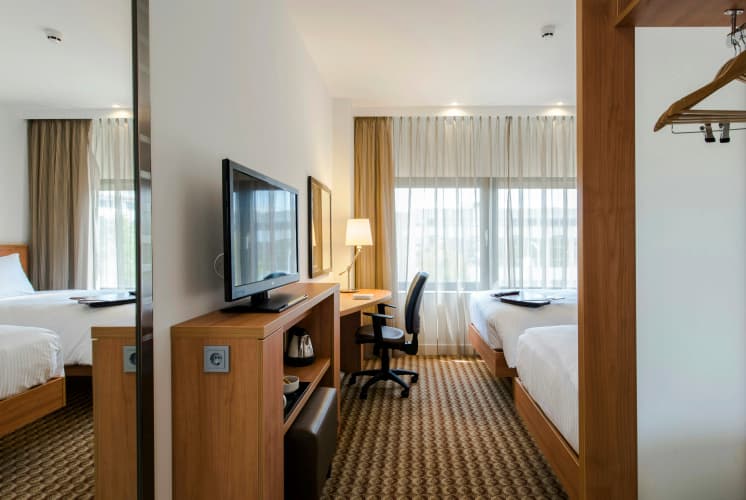 Hampton by Hilton Amsterdam Airport Schiphol photo 4