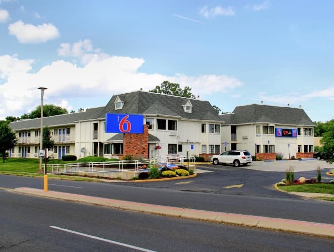 Motel 6 Hartford - Enfield, photo 2