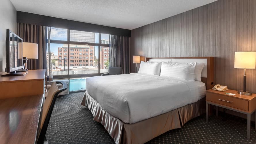 Holiday Inn Chicago North Evanston photo 5