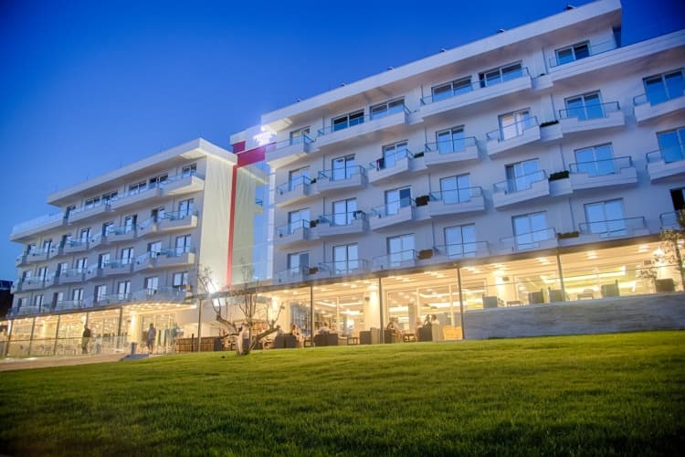 Premium Hotel Beach photo 2