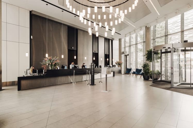 DoubleTree by Hilton Amsterdam Centraal Station photo 3