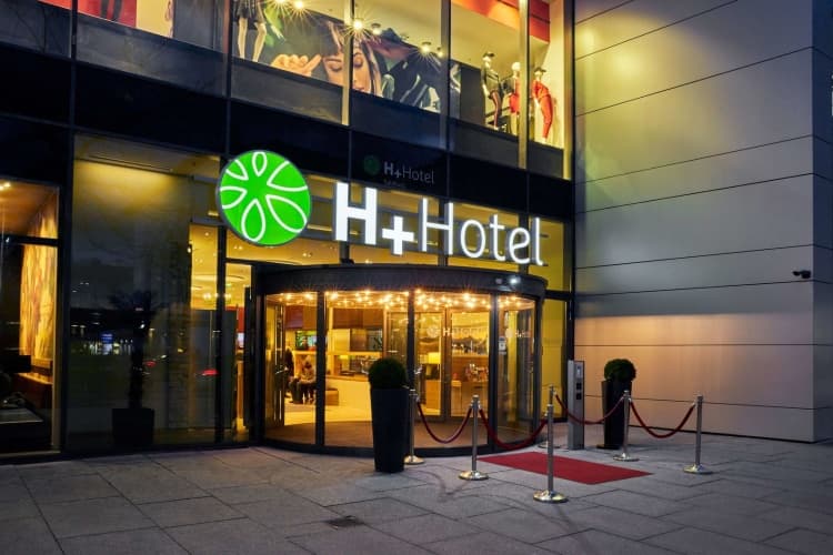 H+ Hotel Salzburg photo 2