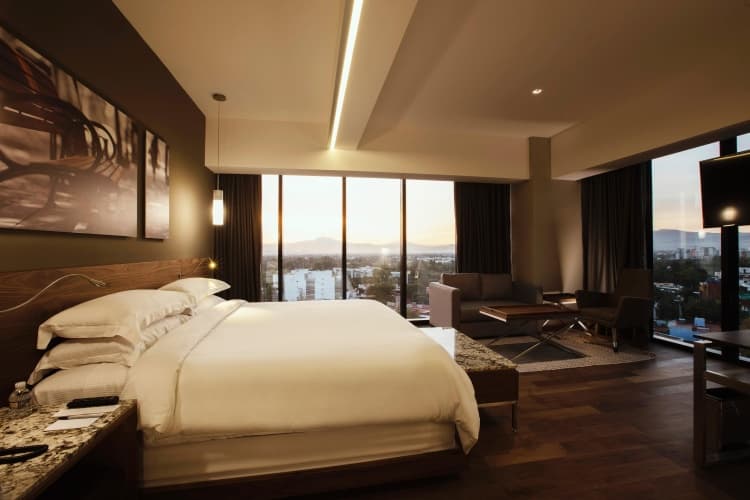 Krystal Grand Suites Insurgentes photo 5