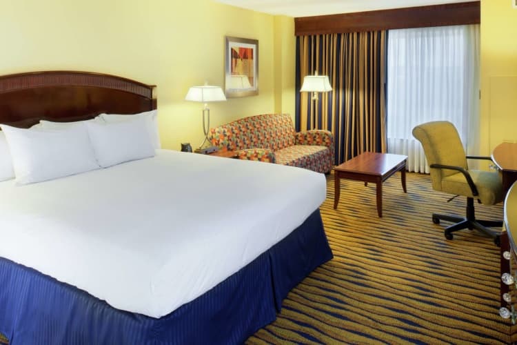 DoubleTree by Hilton Hotel Greensboro photo 5
