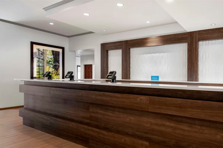 Hilton Garden Inn Cleveland Downtown photo 3
