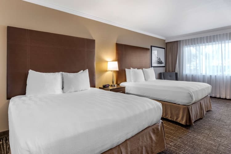 Best Western Plus Garden Court Inn, photo 4