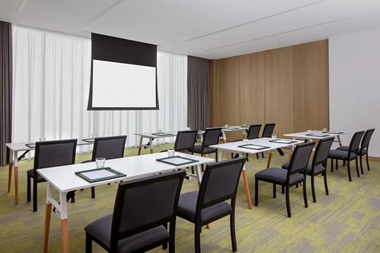 Holiday Inn Dubai Business Bay photo 3