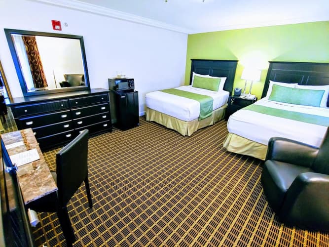 The Wilshire Grand Hotel photo 3