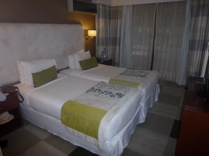 Nu Hotel Toronto photo 3