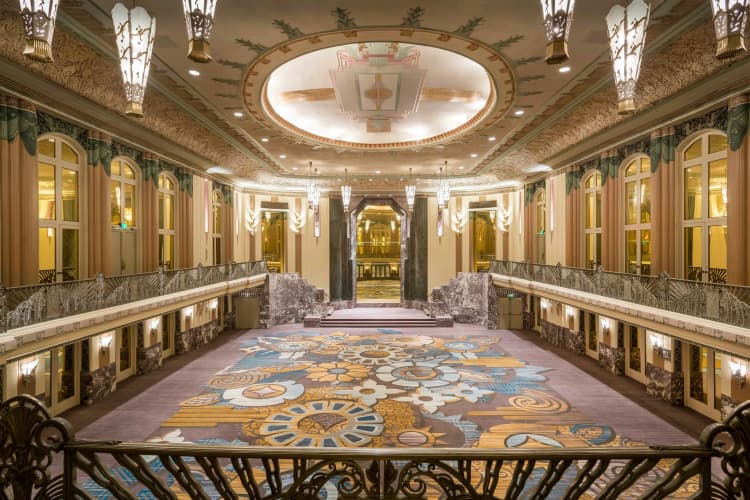 Hilton Cincinnati Netherland Plaza photo 2