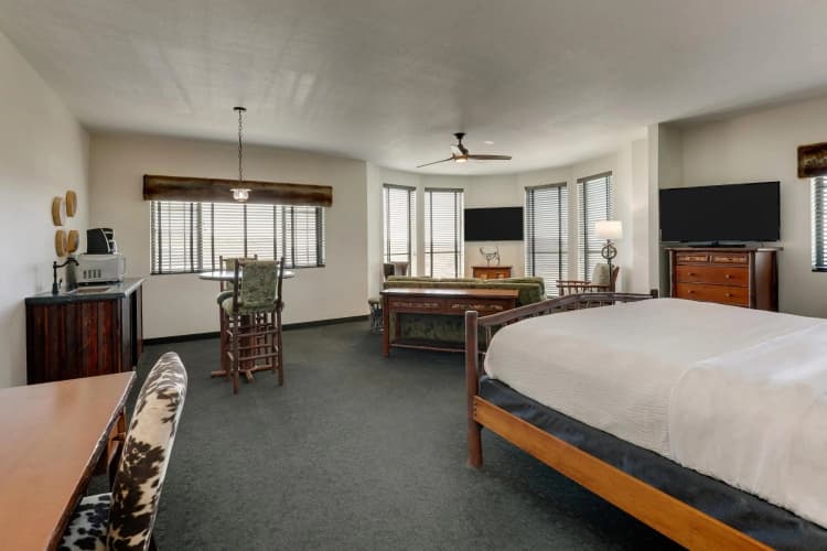 Stoney Creek Hotel Tulsa - Broken Arrow photo 4