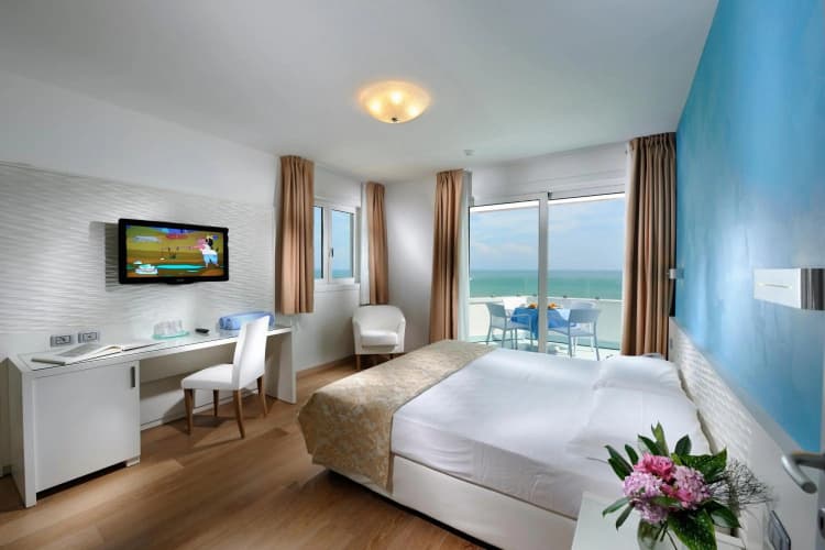 Grand Hotel Playa photo 4