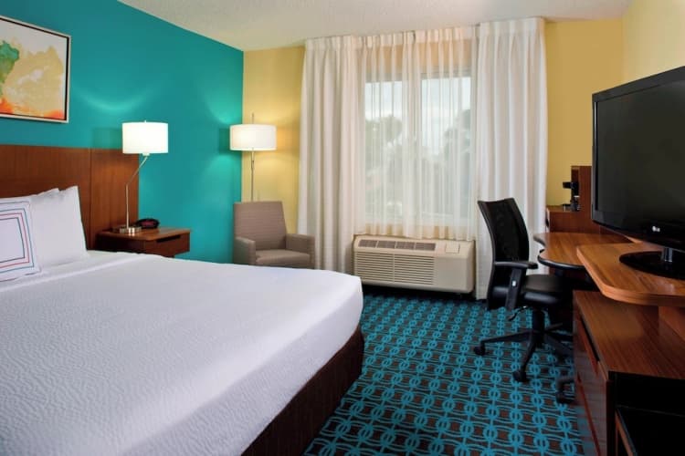 Fairfield Inn & Suites Lake Buena Vista in Marriott Village photo 5