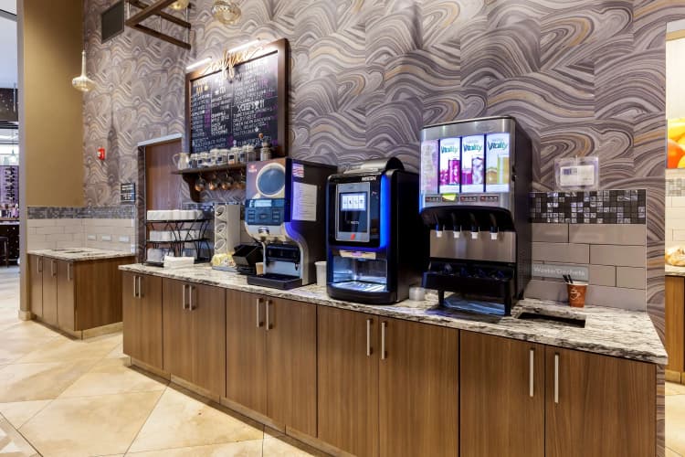 Best Western Plus St. John's Airport Hotel & Suites, photo 5