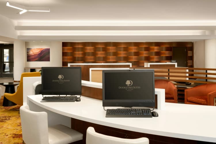 DoubleTree Suites by Hilton Hotel Phoenix photo 5