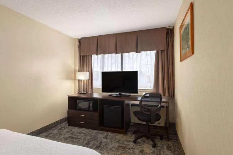 Travelodge By Wyndham Thunder Bay photo 5