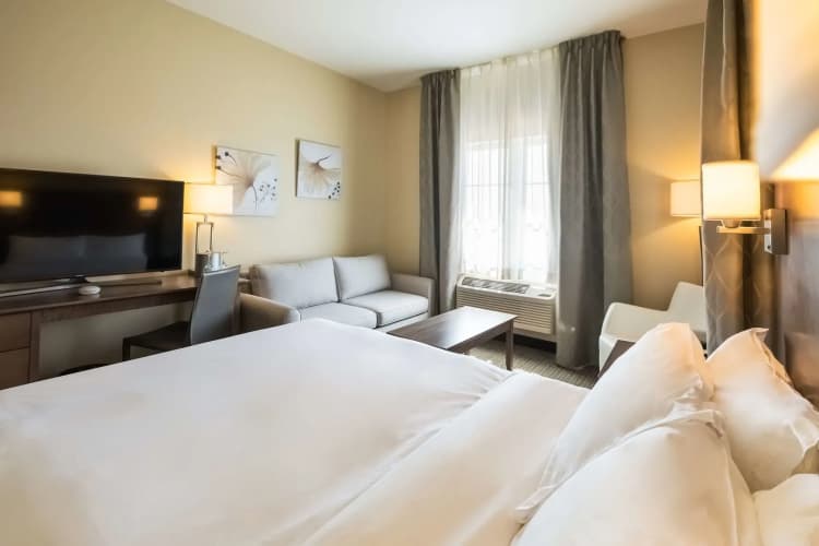 Imperia Hotel & Suites Terrebonne photo 5