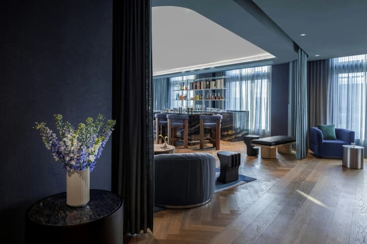 The Morrow Washington DC, Curio Collection by Hilton photo 3