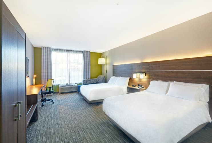 Holiday Inn Express & Suites Woodstock South photo 5