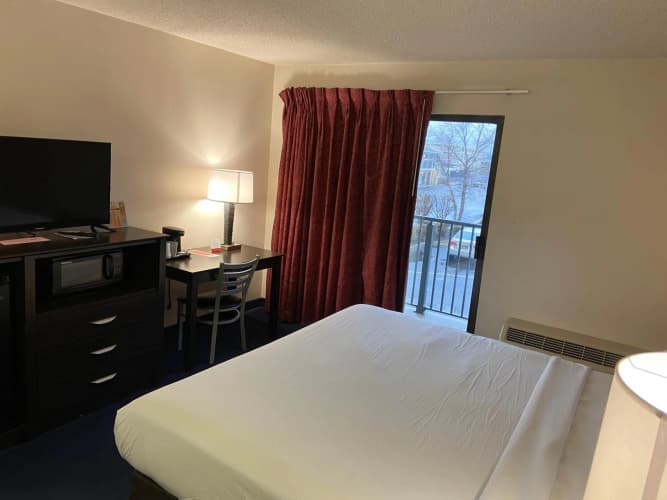 Econo Lodge Inn & Suites Resort - Rehoboth Beach photo 5