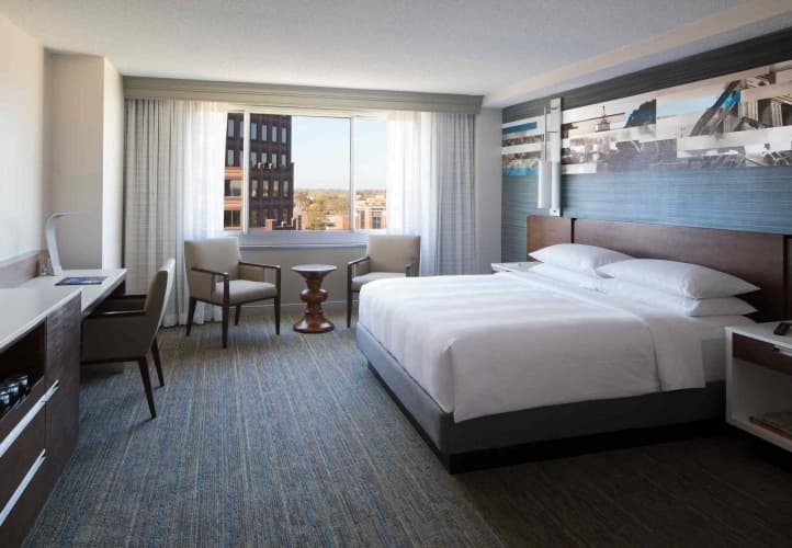 Marriott Kansas City Country Club Plaza, photo 2