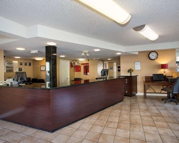 Morningglory Inn & Suites, photo 3