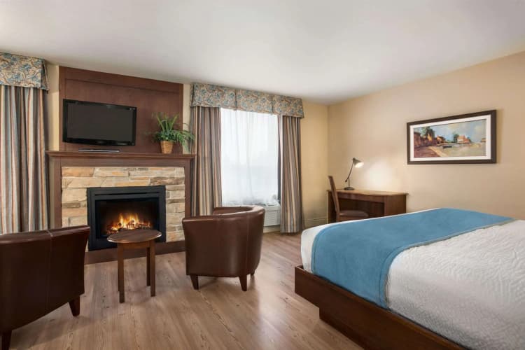 Days Inn by Wyndham Levis, photo 5