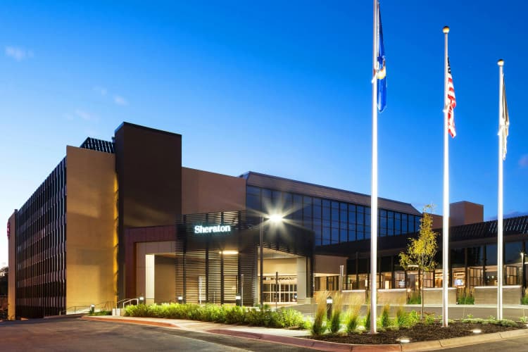 Sheraton Bloomington Hotel photo 2