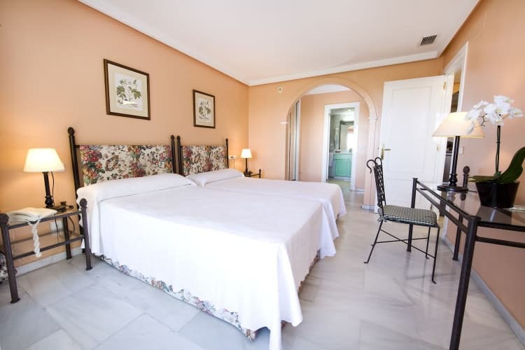 Monarque Sultán Aparthotel photo 4