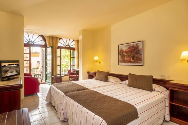 Hotel Guitart Rosa - Adults Only photo 4