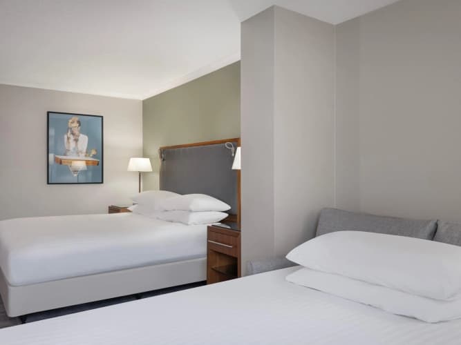 Delta Hotels By Marriott Edinburgh photo 2