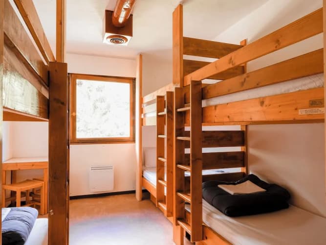 Auberge De Jeunesse HI Chamonix photo 3