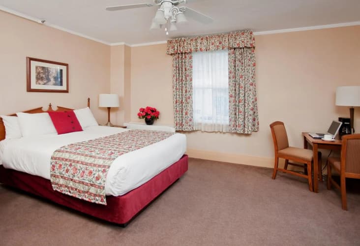 Harrison Hot Springs Resort photo 3