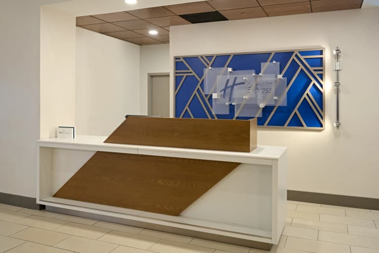 Holiday Inn Express & Suites Kendall East - Miami photo 4