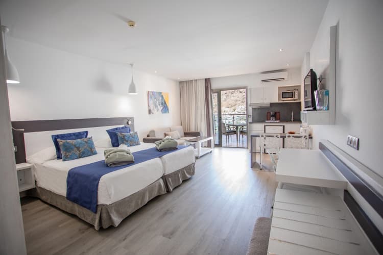 Servatur Casablanca Suites & Spa - Adults Only photo 4