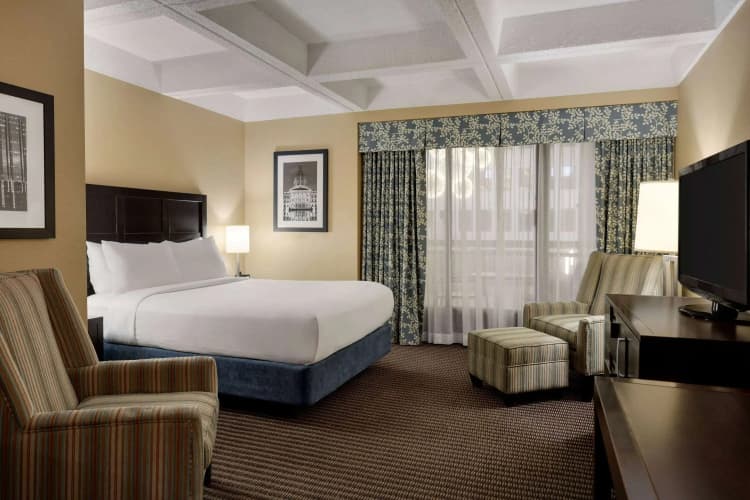 Wyndham Edmonton Hotel and Conference Centre photo 5