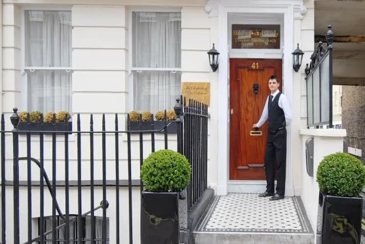 Marble Arch Suites photo 2