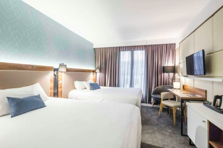 Hotel LElysee Val dEurope photo 5