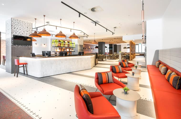 Holiday Inn Express Melbourne Little Collins photo 3