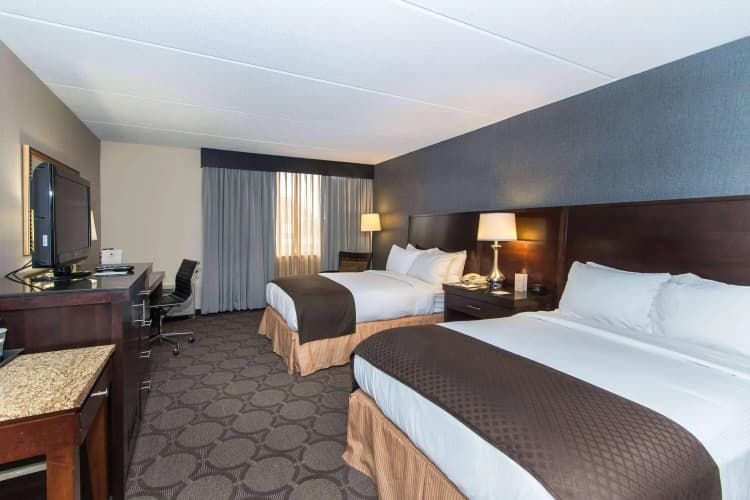 Wyndham Columbus photo 5