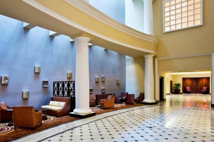 Sheraton Indianapolis Hotel At Keystone Crossing photo 3