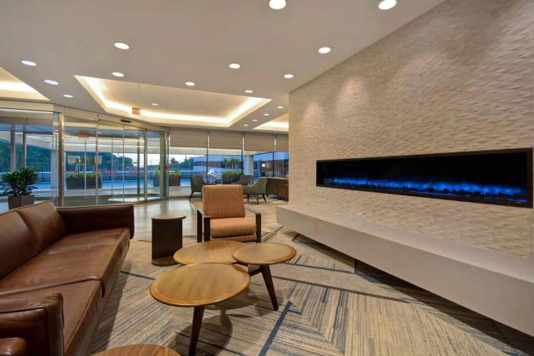 Four Points By Sheraton Boston Newton photo 3